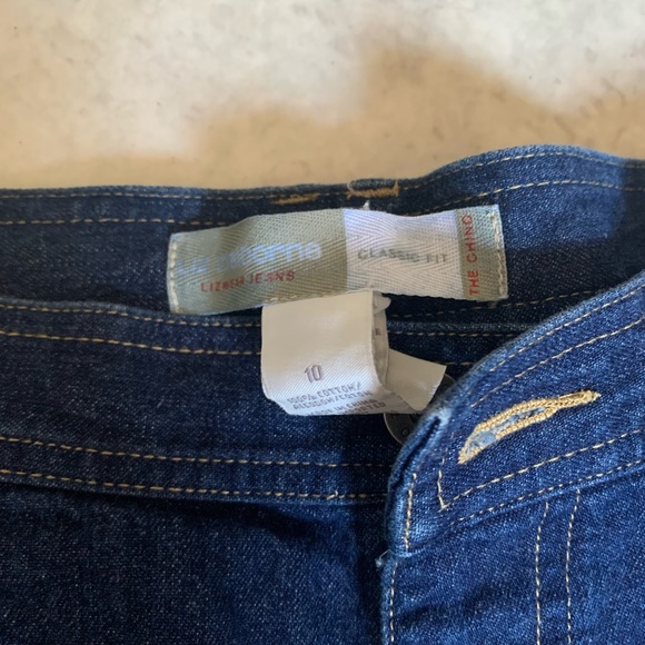 Y2K High Waisted Straight Leg Mom Jeans - Picture 2 of 3